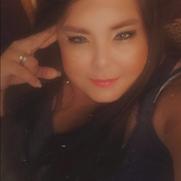 Meet your Posher, Angela - Picture 13 of 16